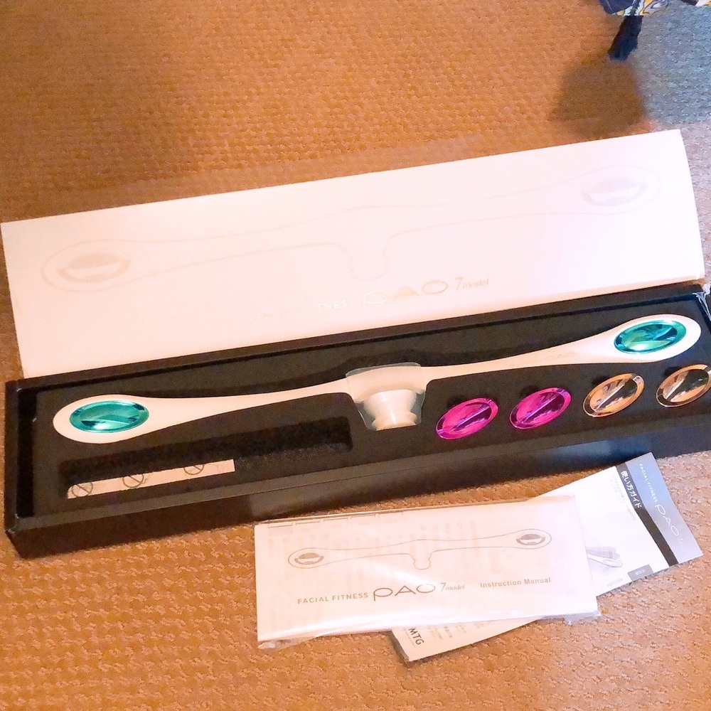 Pao Facial Fitness - face muscle exercise tool